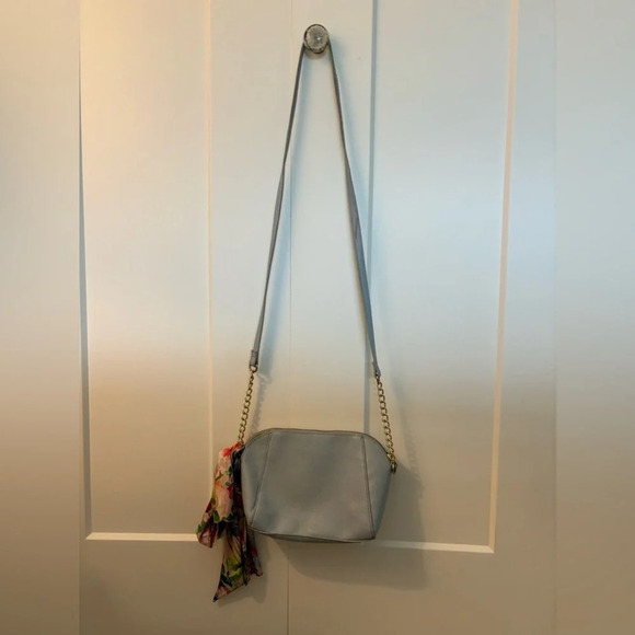 Betsey 💋 Johnson Women's XO Anaya Crossbody with Scarf and Chain Strap  Handbag - Picture 4 of 10